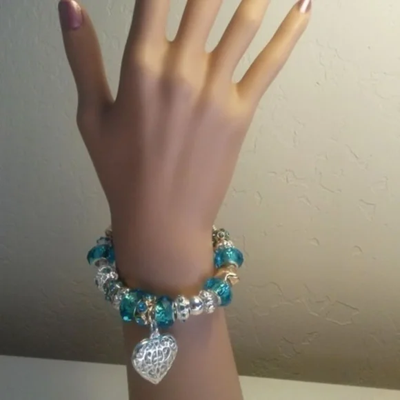 💙💛 Heart Silver, Blue & Yellow Crystal Glass Bracelet 💛💙 - Picture 2 of 3